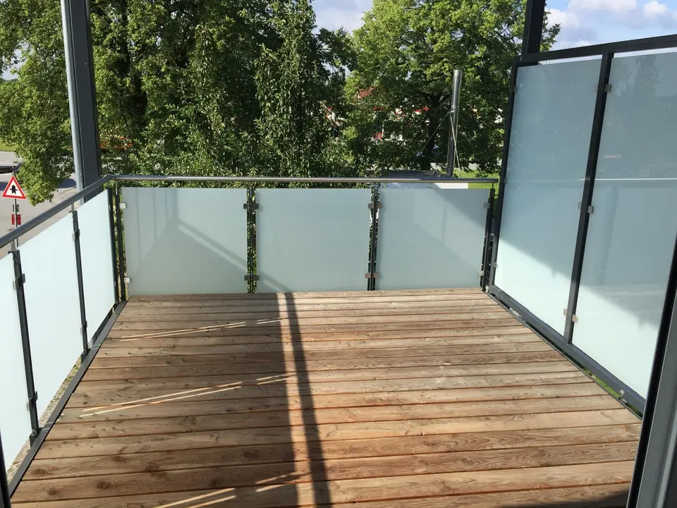 3 Zimmer Wohnung mit 93 m² in Deggendorf – Bild 2
