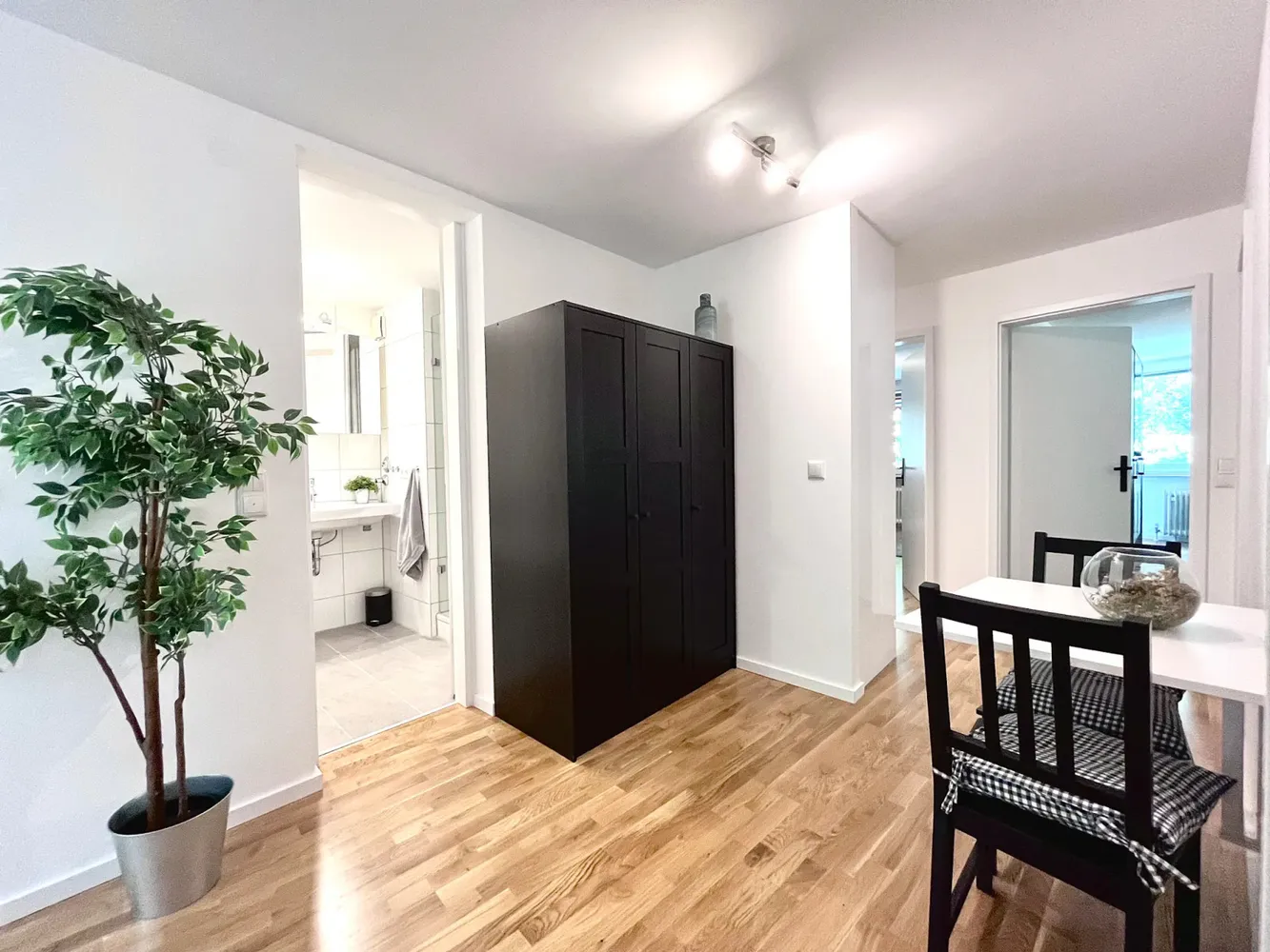 Shared room with 9 m² in Munich – Photo 3