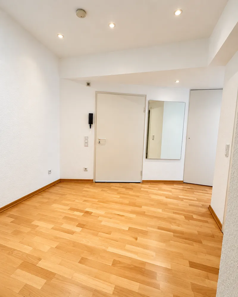2 Zimmer Wohnung mit 70 m² in Düsseldorf – Bild 12