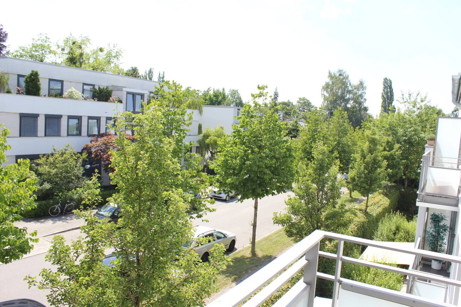 3 Zimmer Wohnung mit 105 m² in München – Bild 2