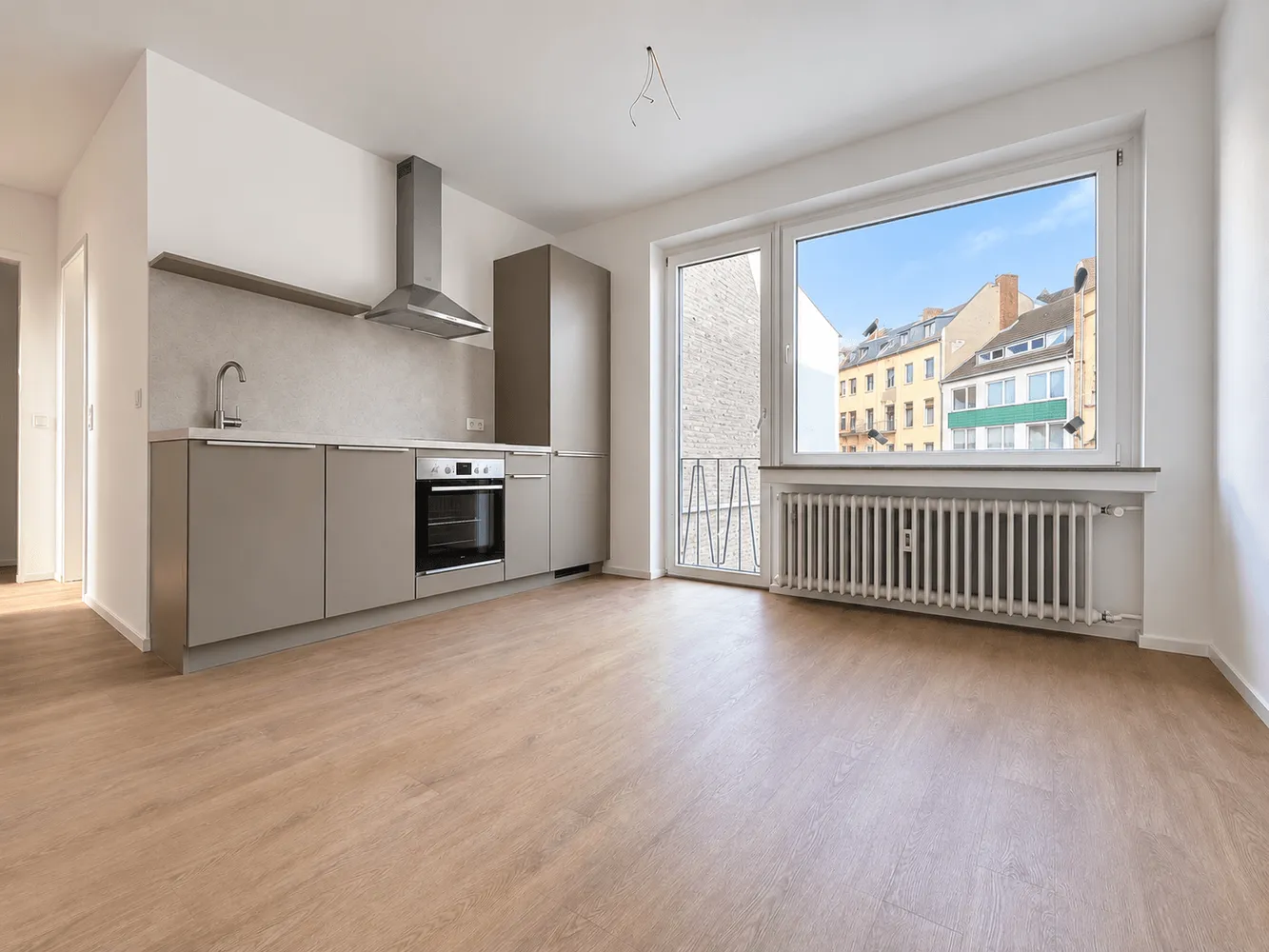 1 Zimmer Wohnung mit 31 m² in Köln – Bild 2