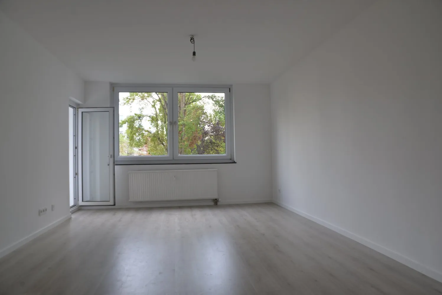 4 Zimmer Wohnung mit 92 m² in Köln – Bild 2