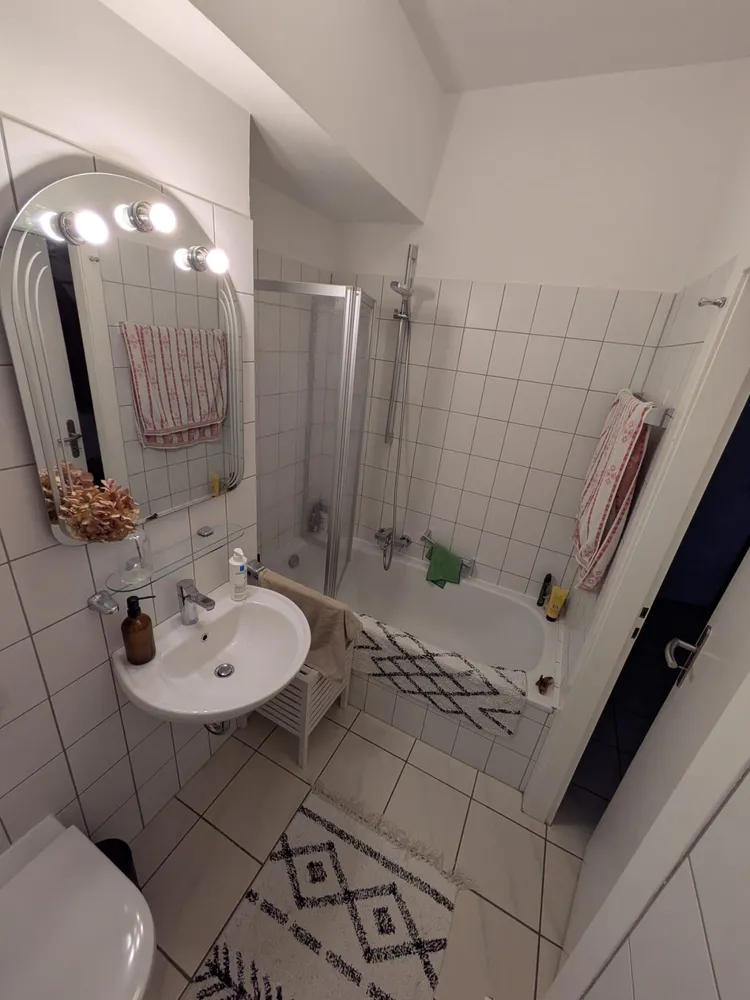 2 Zimmer Wohnung mit 52 m² in Düsseldorf – Bild 11