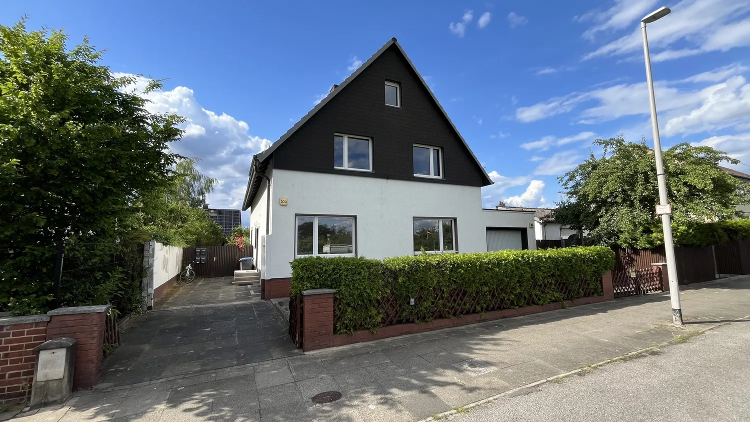 4 Zimmer Wohnung mit 102 m² in Hannover – Bild 1