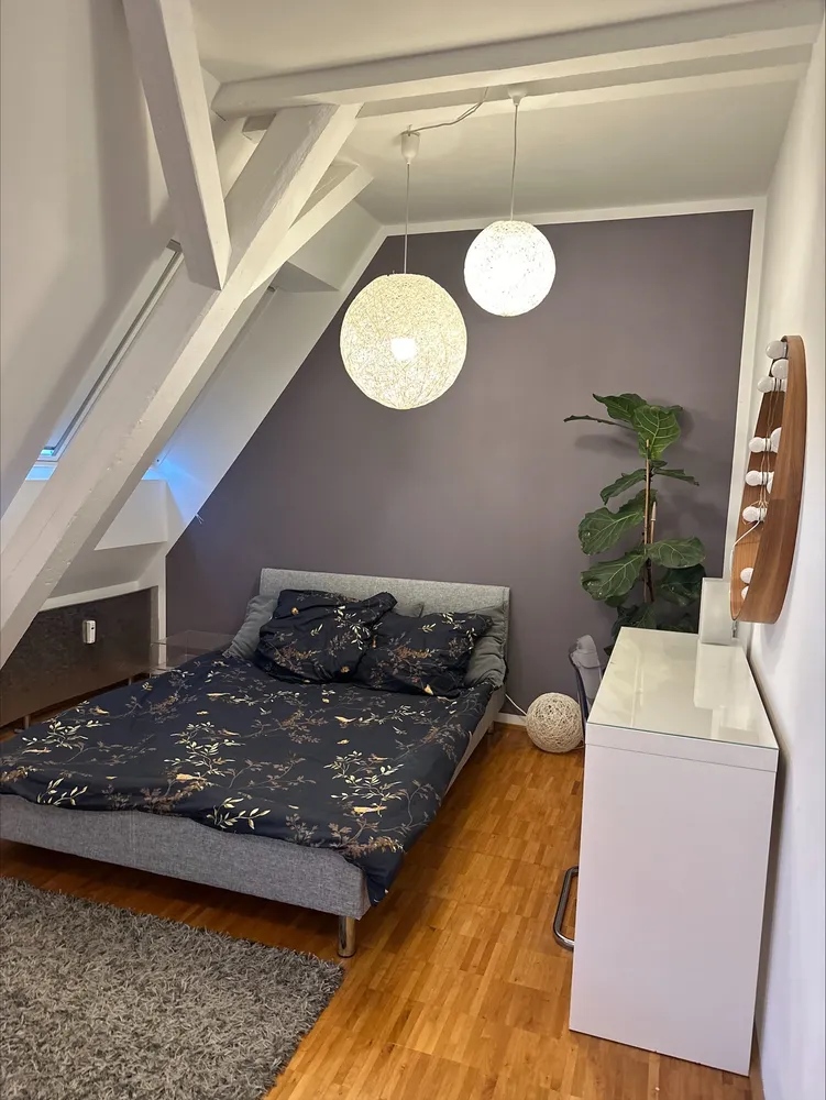 4 Zimmer Wohnung mit 174 m² in Stuttgart – Bild 2