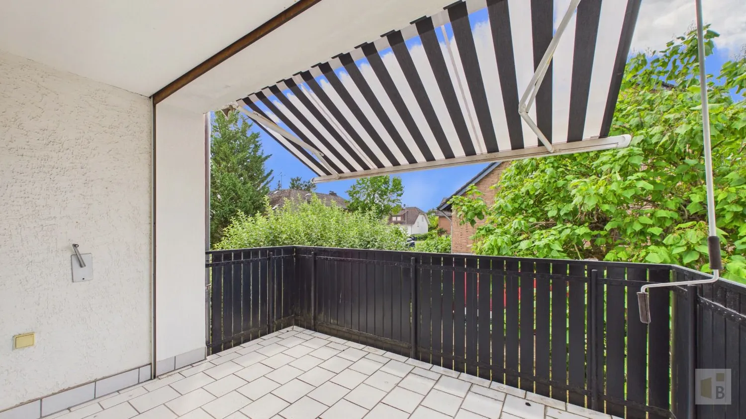 5 Zimmer Wohnung mit 160 m² in Wiesbaden – Bild 3