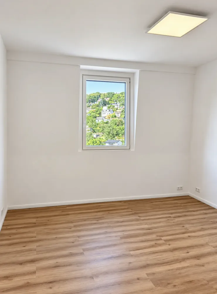 3 Zimmer Wohnung mit 100 m² in Wuppertal – Bild 2