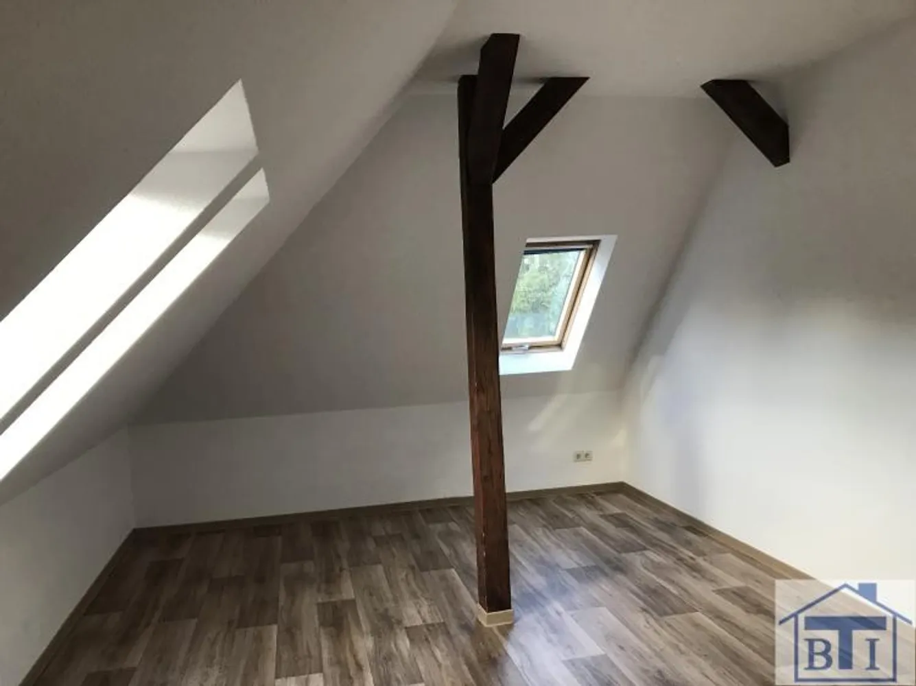 4 Zimmer Wohnung mit 107 m² in Zittau – Bild 1