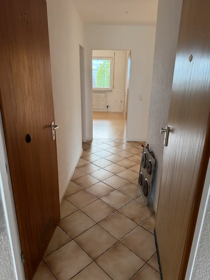 3 Zimmer Wohnung mit 68 m² in Herrenberg – Bild 2