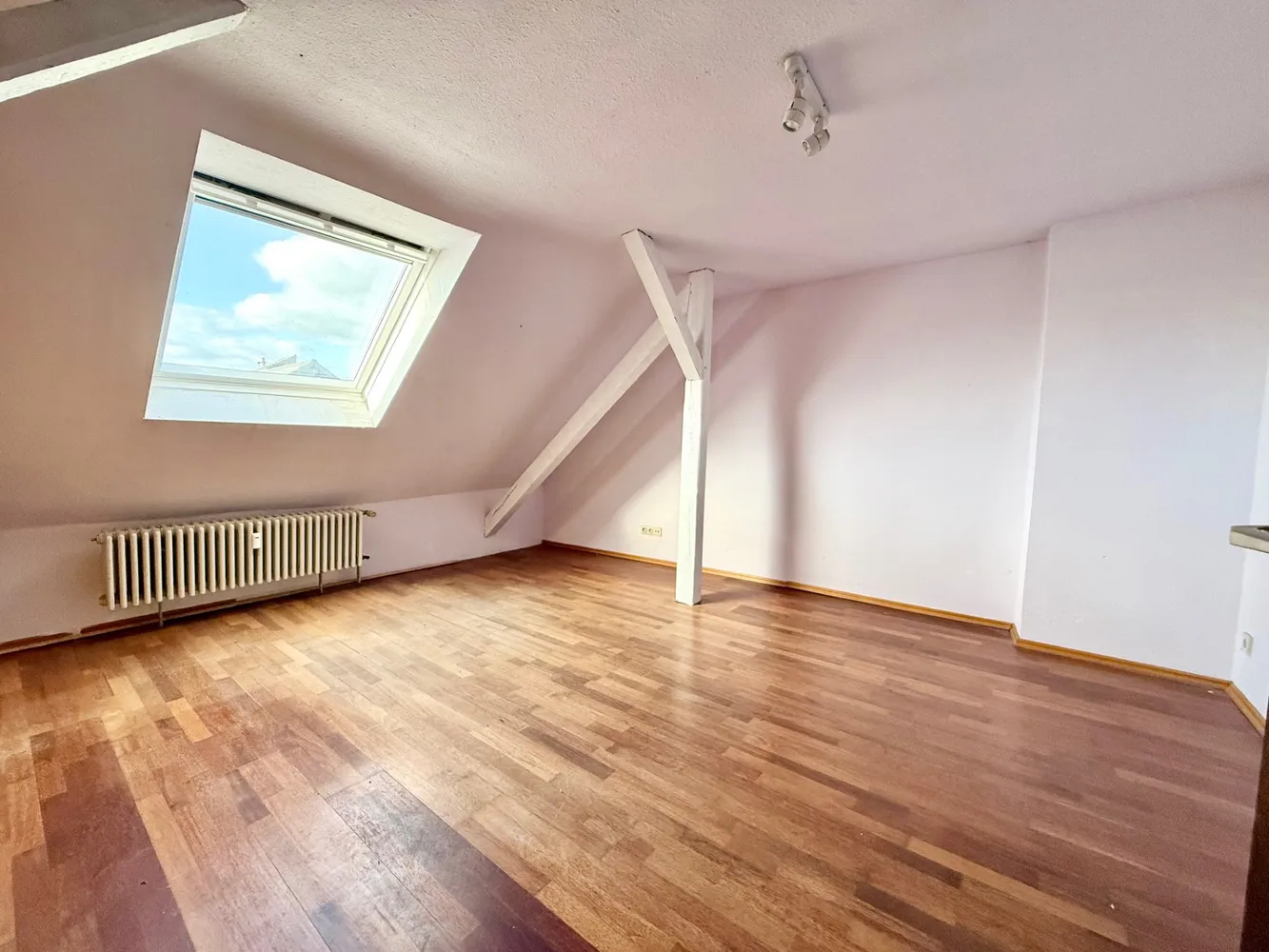 3 room apartment with 41 m² in Saarbrücken – Photo 1