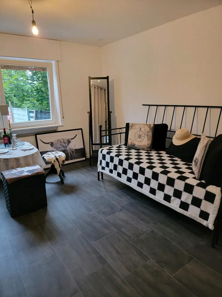 Shared room with 18 m² in Aschaffenburg – Photo 1