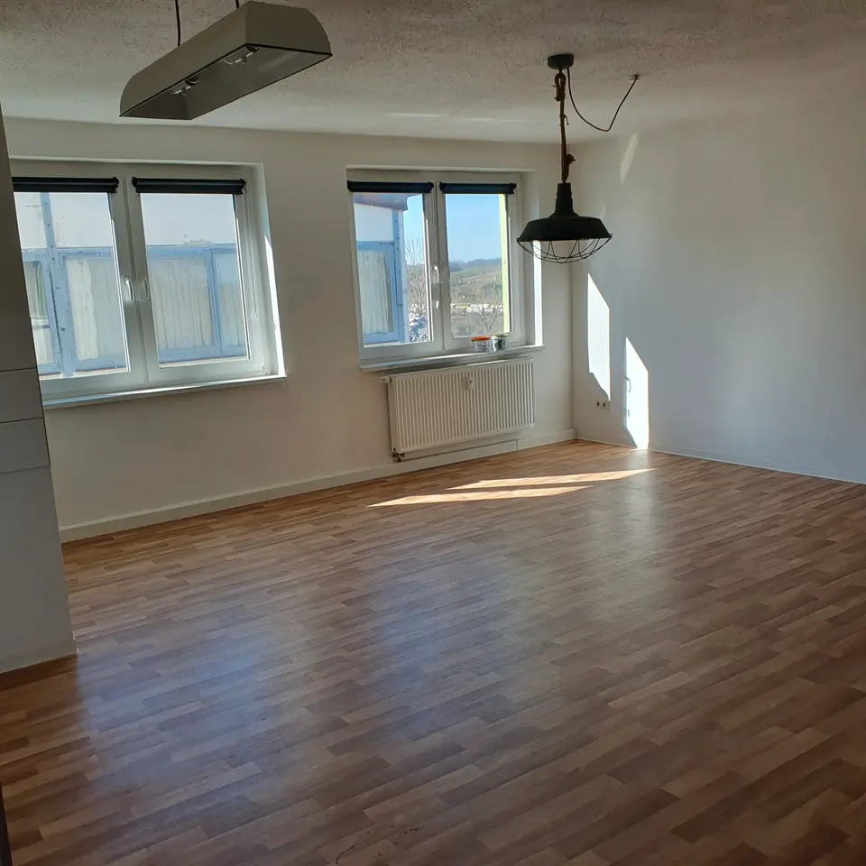 3 Zimmer Wohnung mit 80 m² in Altenburg – Bild 2