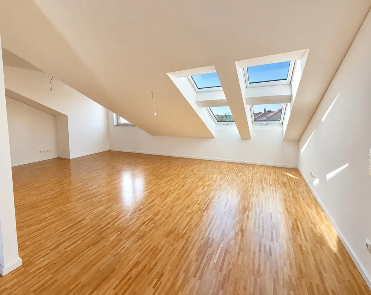 5 Zimmer Wohnung mit 151 m² in Potsdam – Bild 2