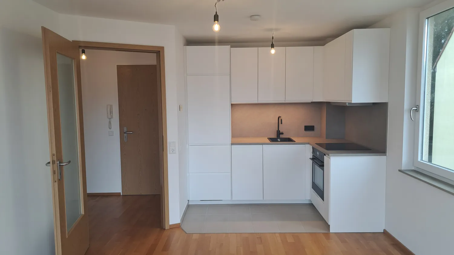 2 Zimmer Wohnung mit 45 m² in Köln – Bild 1