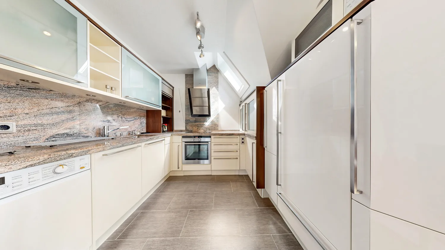 3 Zimmer Wohnung mit 68 m² in Nürnberg – Bild 2