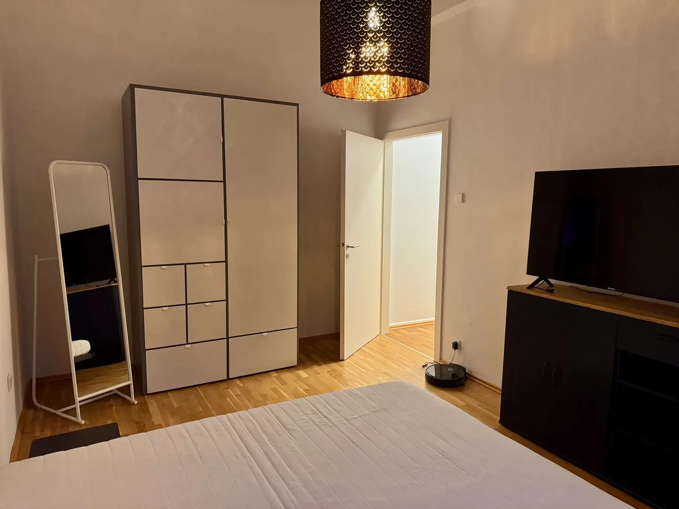 1 Zimmer Wohnung mit 42 m² in Düsseldorf – Bild 4