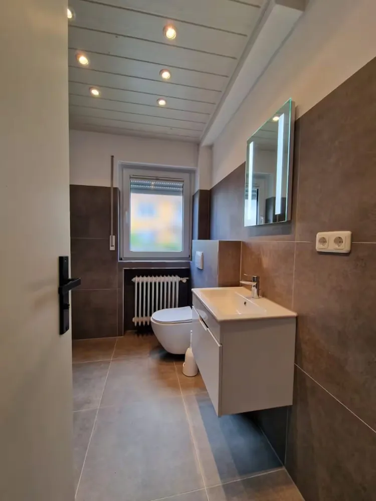 5 Zimmer Wohnung mit 105 m² in Frankfurt am Main – Bild 9