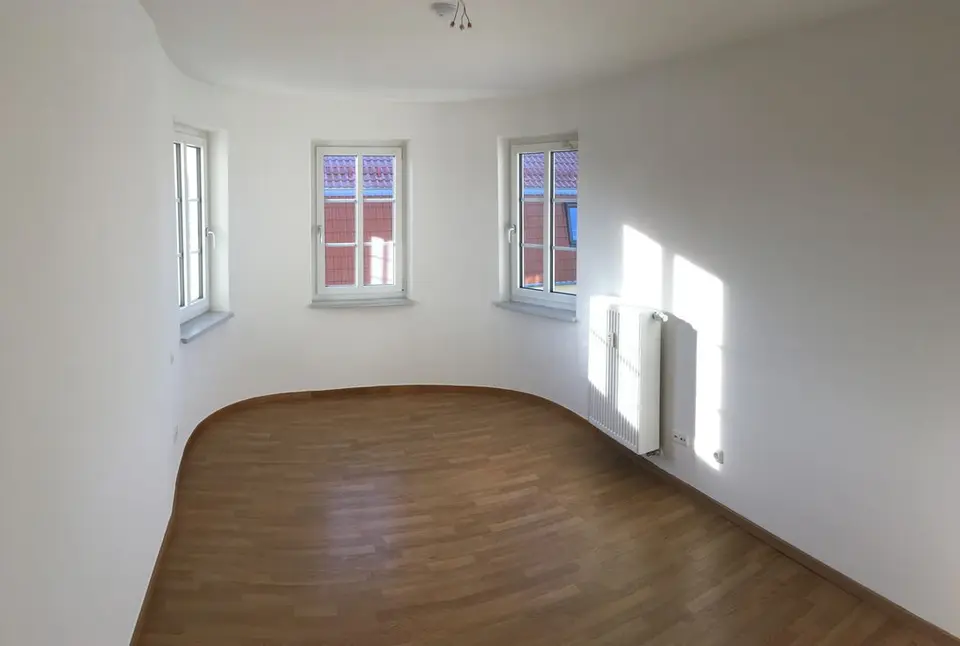 4 Zimmer Wohnung mit 81 m² in Augsburg – Bild 1