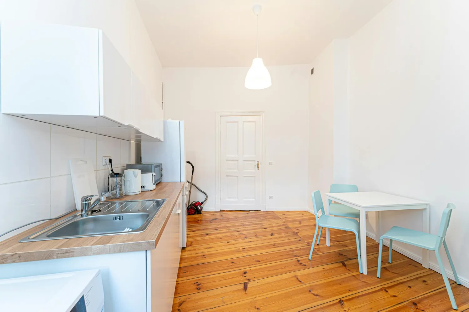 Shared room with 22 m² in Berlin – Photo 4