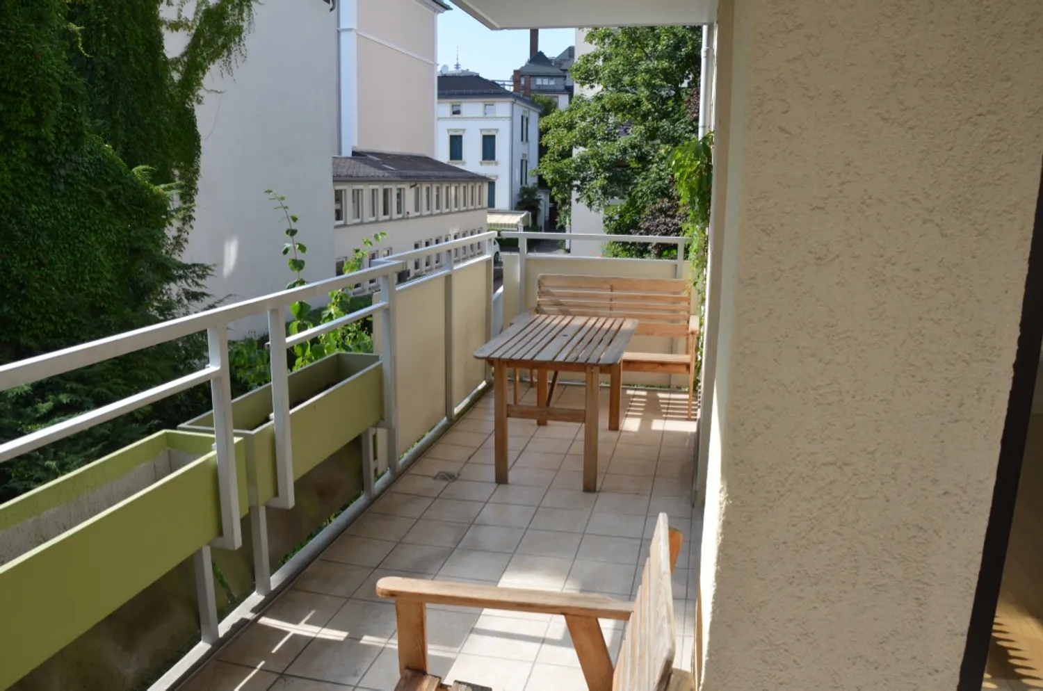 3 Zimmer Wohnung mit 93 m² in Frankfurt am Main – Bild 4