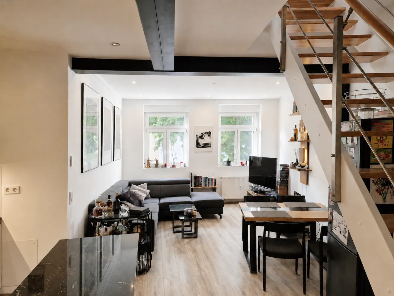 2 Zimmer Wohnung mit 83 m² in Karlsruhe – Bild 8