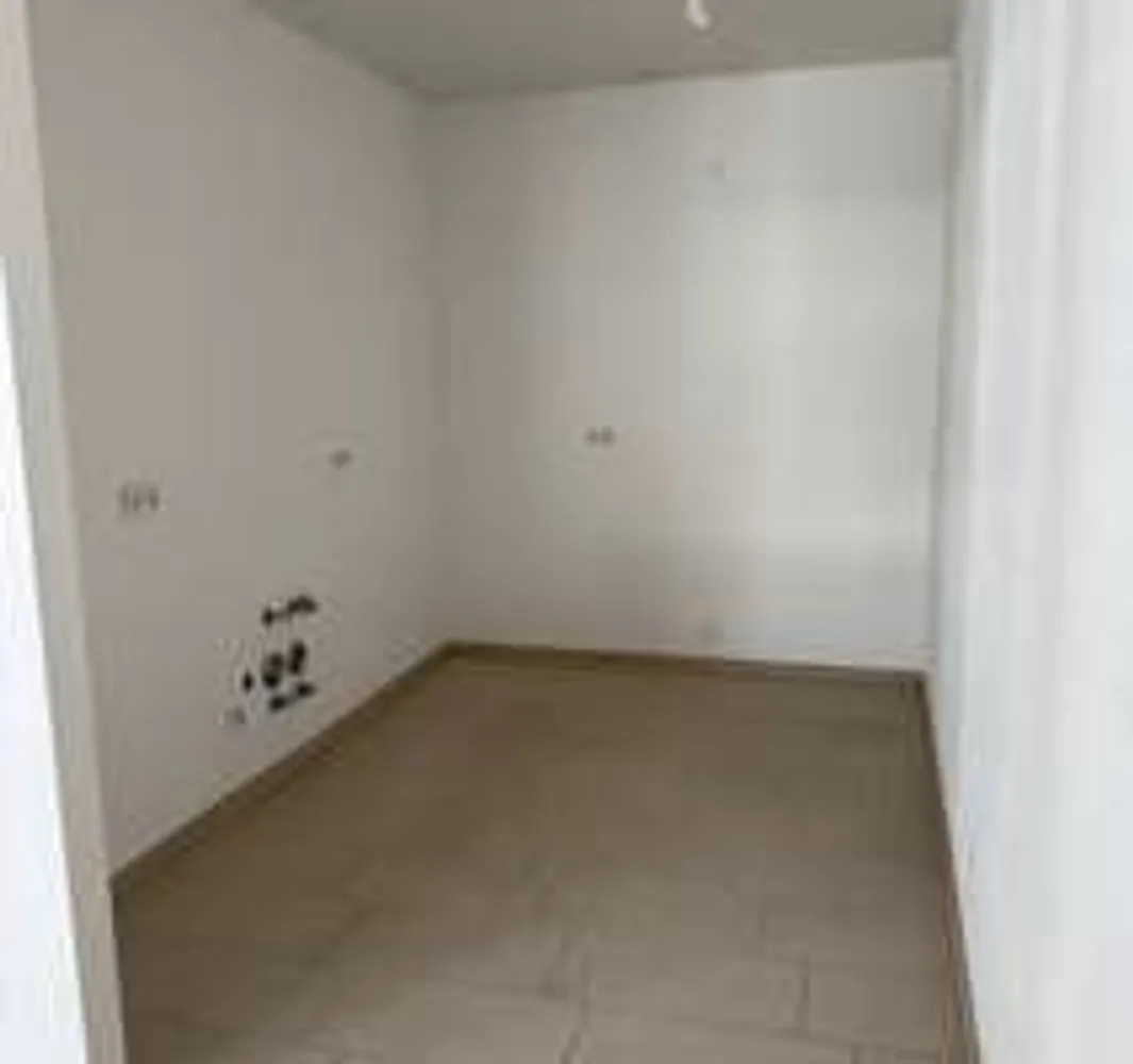 2 Zimmer Wohnung mit 64 m² in Berlin – Bild 8