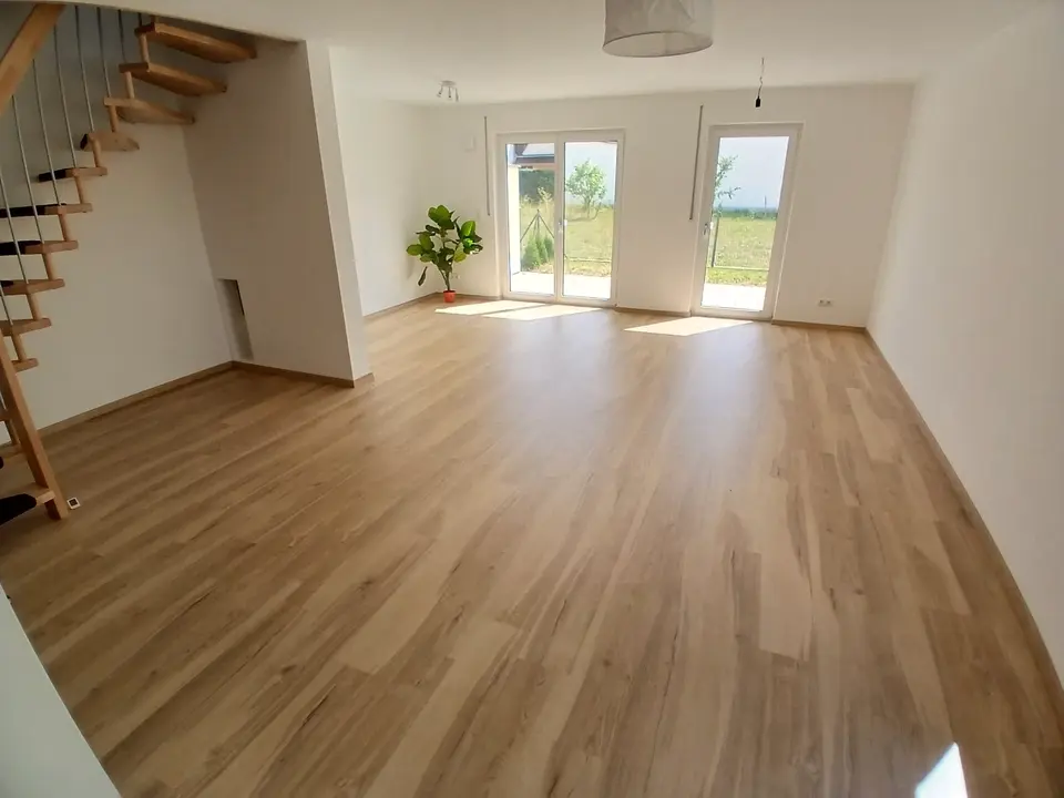 5 Zimmer Haus mit 118 m² in Straubing – Bild 2