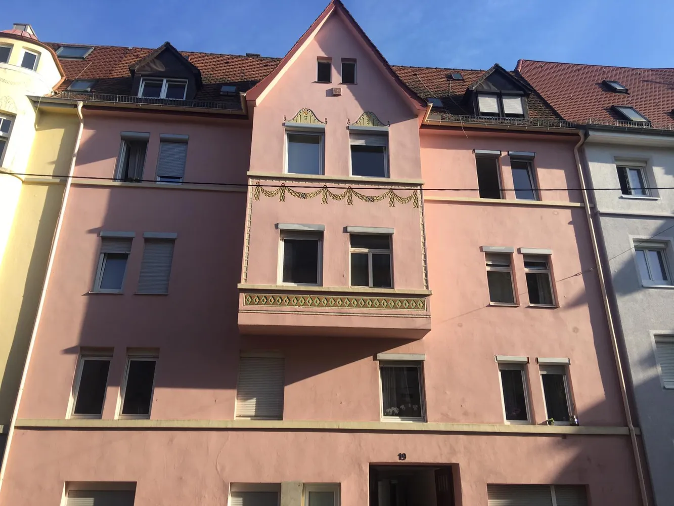 6 Zimmer Wohnung mit 150 m² in Stuttgart – Bild 12