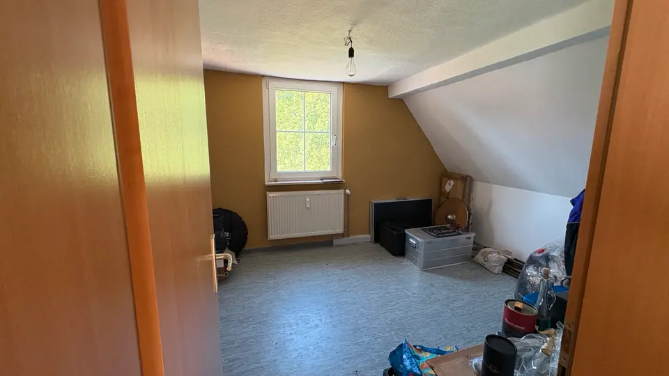 4 Zimmer Wohnung mit 100 m² in Meiningen – Bild 9