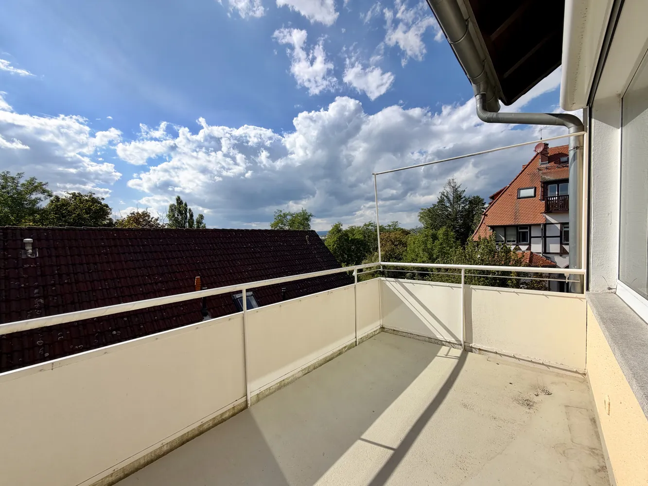3 Zimmer Wohnung mit 85 m² in Wiesbaden – Bild 4