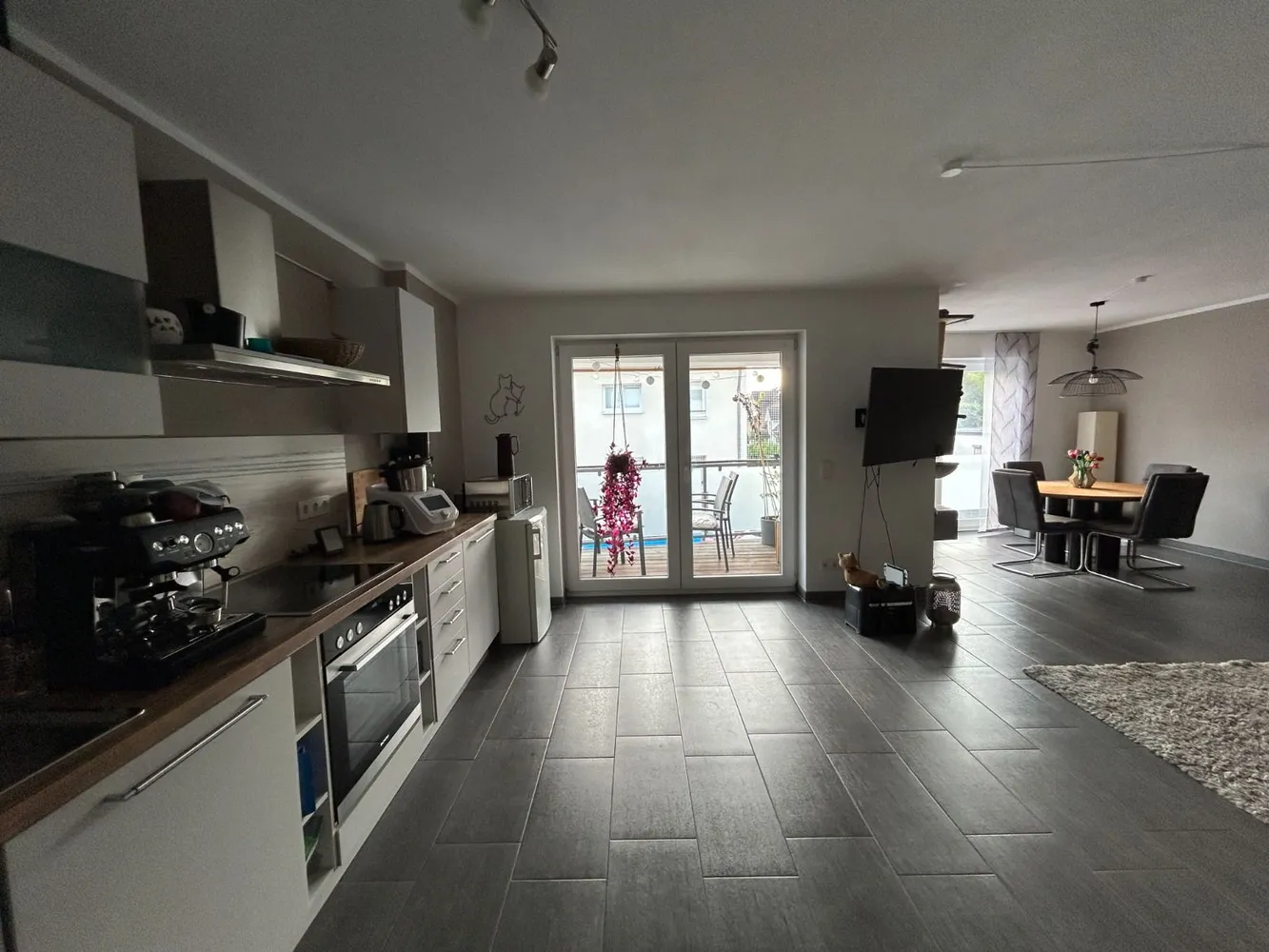 2 Zimmer Wohnung mit 70 m² in Bonn – Bild 7