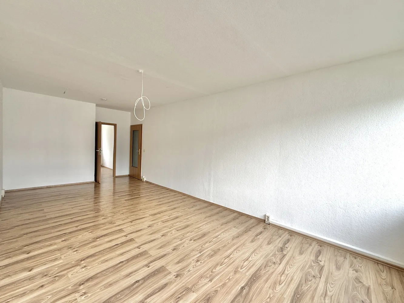3 Zimmer Wohnung mit 65 m² in Suhl – Bild 12