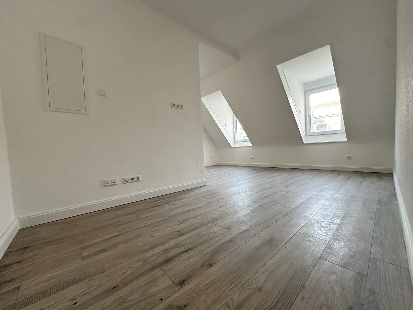 2 Zimmer Wohnung mit 33 m² in Karlsruhe – Bild 2