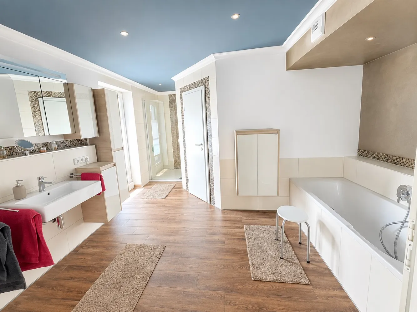 3 Zimmer Wohnung mit 152 m² in Stade – Bild 3