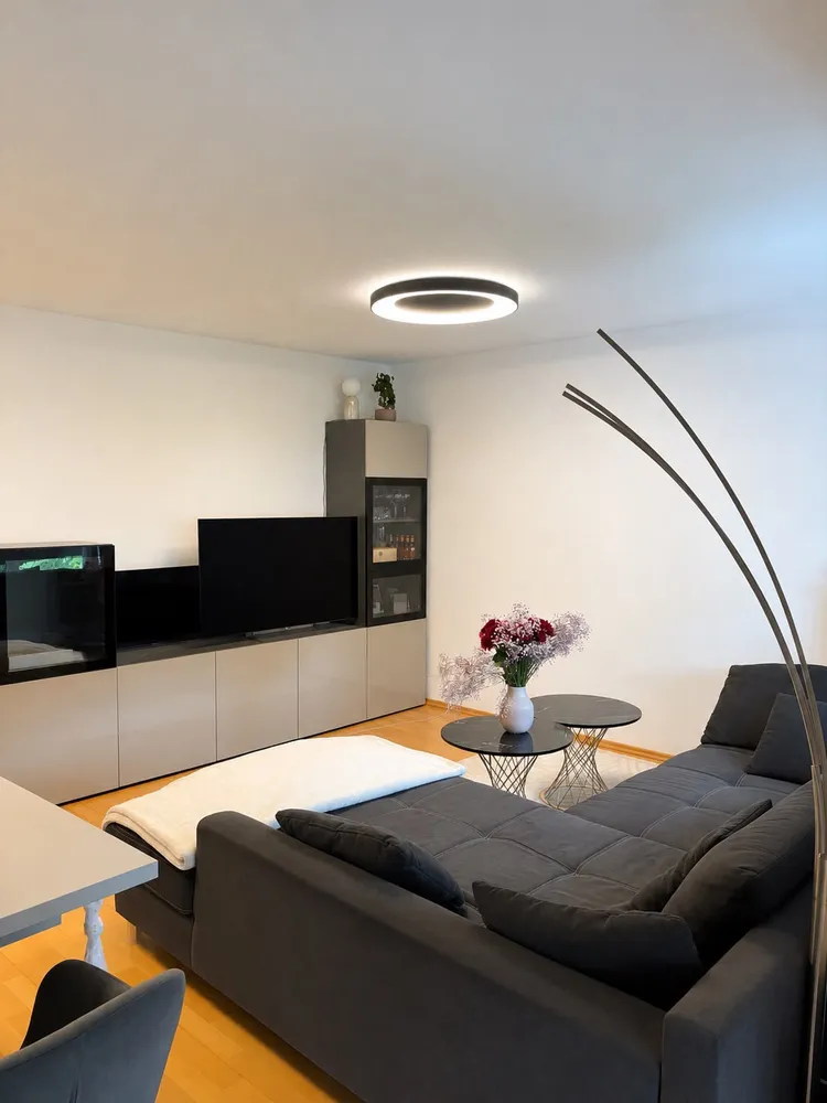 2 room apartment with 61 m² in Frankfurt am Main – Photo 4