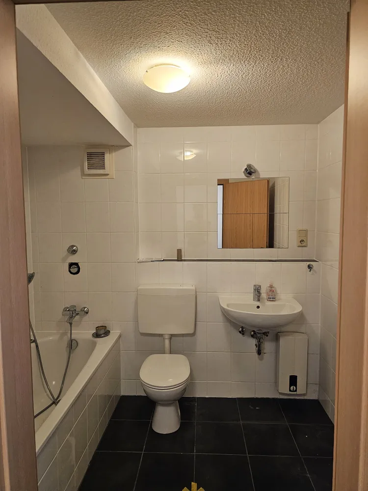 3 Zimmer Wohnung mit 90 m² in Moers – Bild 2