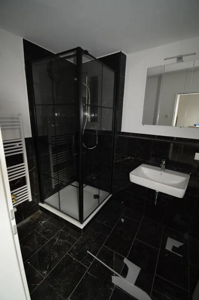 6 Zimmer Wohnung mit 120 m² in Aachen – Bild 2
