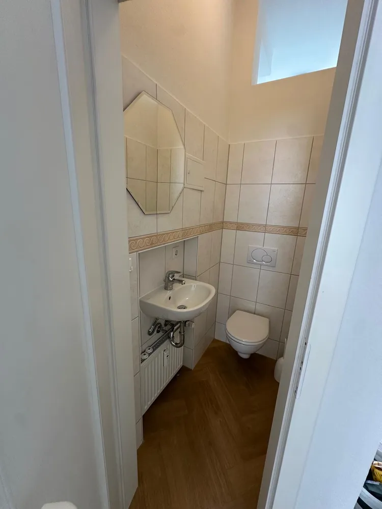 1 Zimmer Wohnung mit 30 m² in Frankfurt am Main – Bild 12