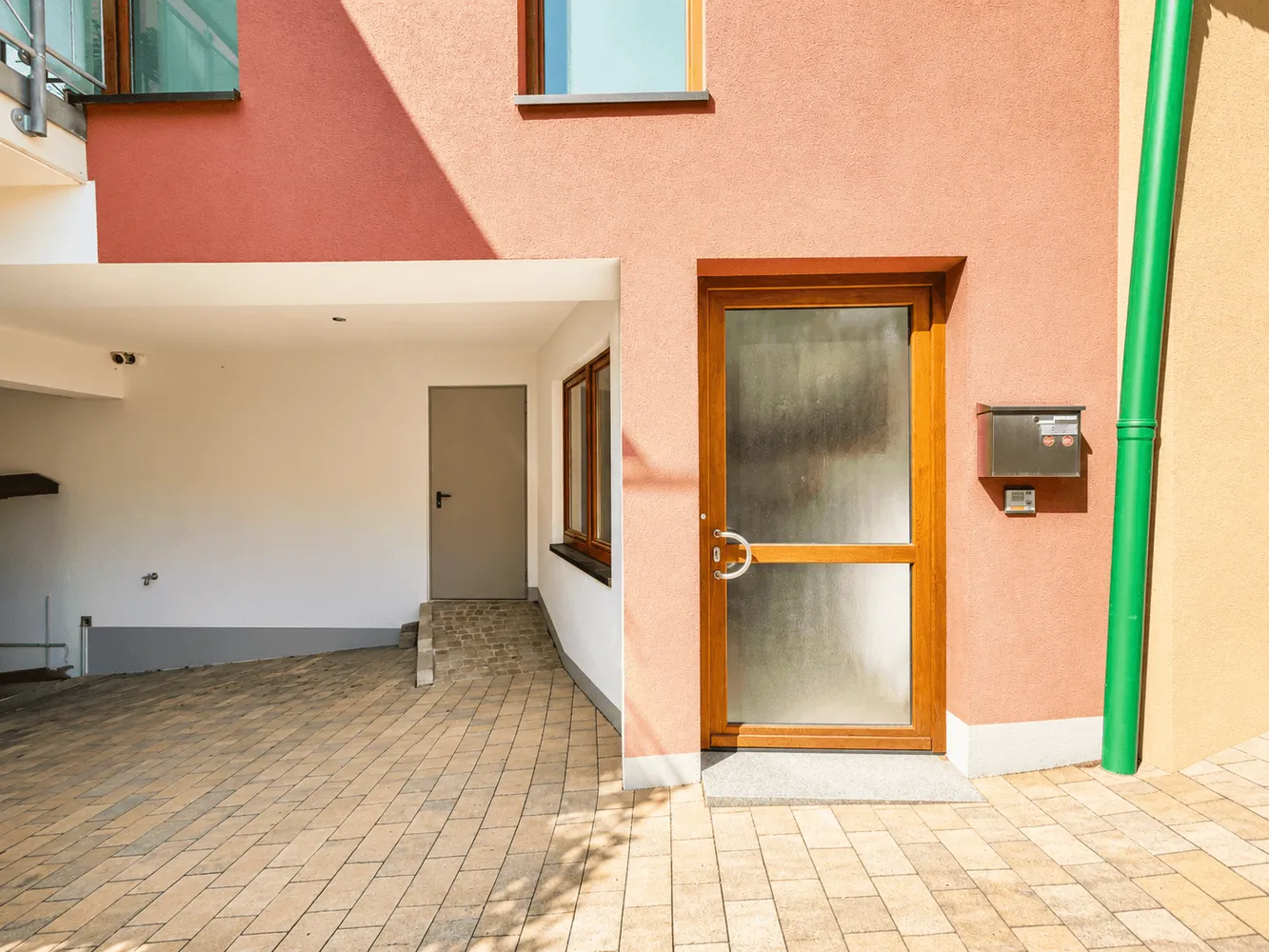 3 Zimmer Wohnung mit 91 m² in Freiburg im Breisgau – Bild 2