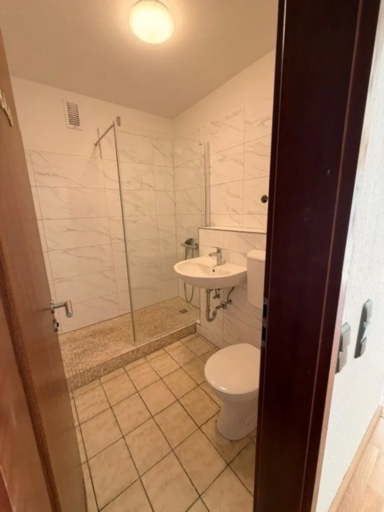 2 Zimmer Wohnung mit 52 m² in Duisburg – Bild 4