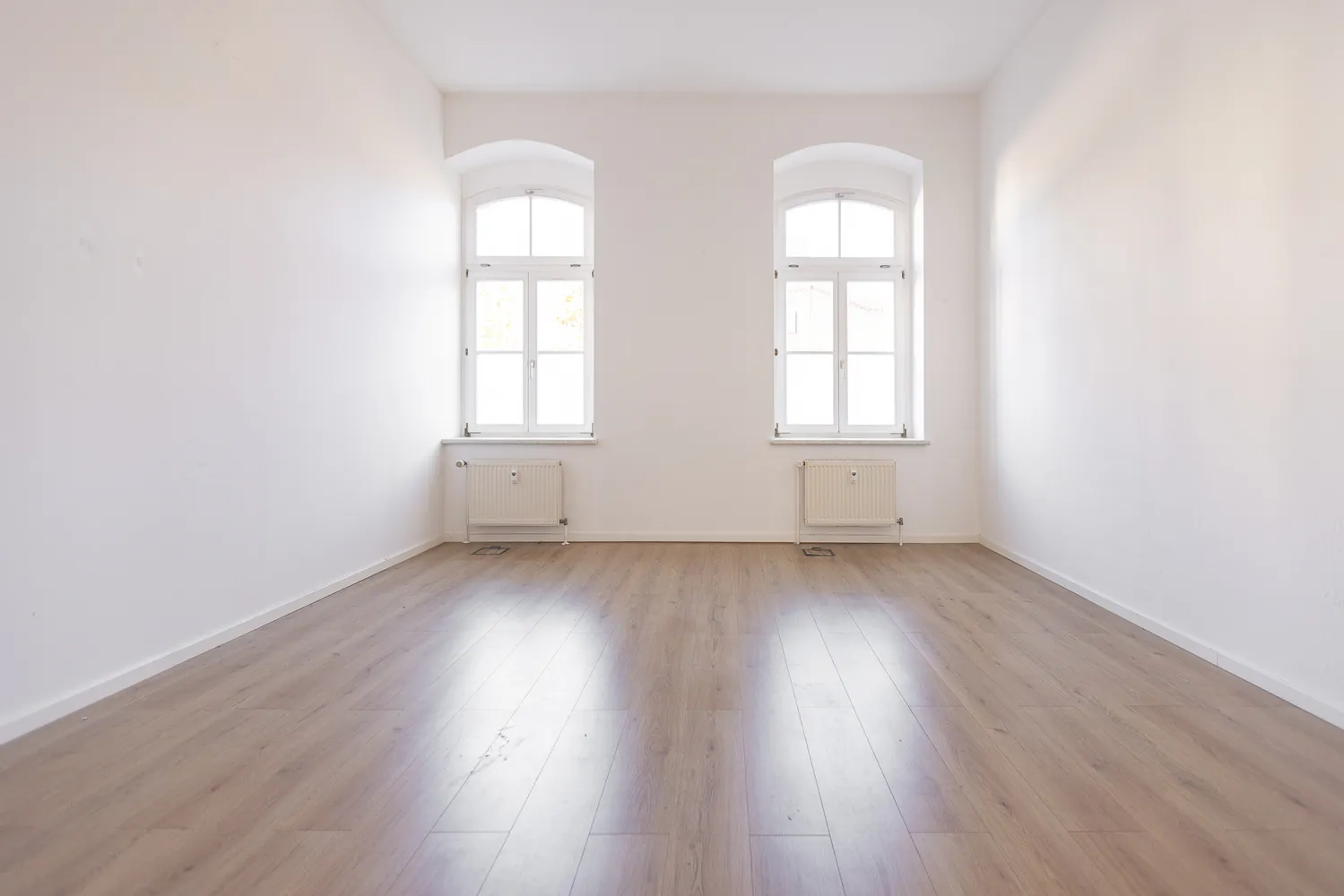 4 Zimmer Wohnung mit 167 m² in Torgau – Bild 12