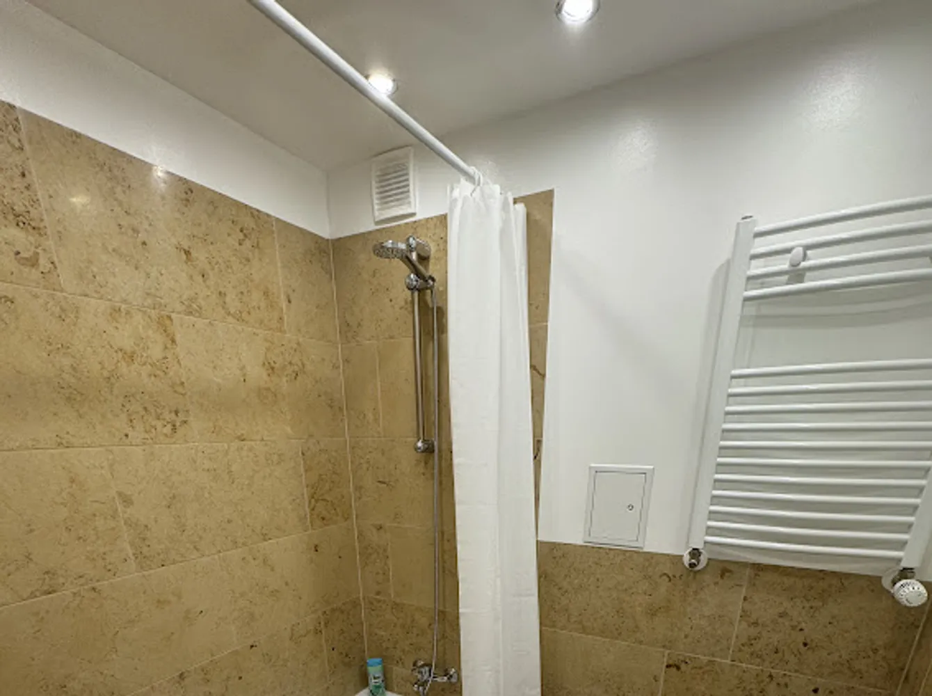 1 Zimmer Wohnung mit 25 m² in Düsseldorf – Bild 7