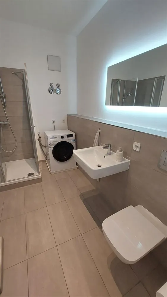 2 Zimmer Wohnung mit 58 m² in Düsseldorf – Bild 12