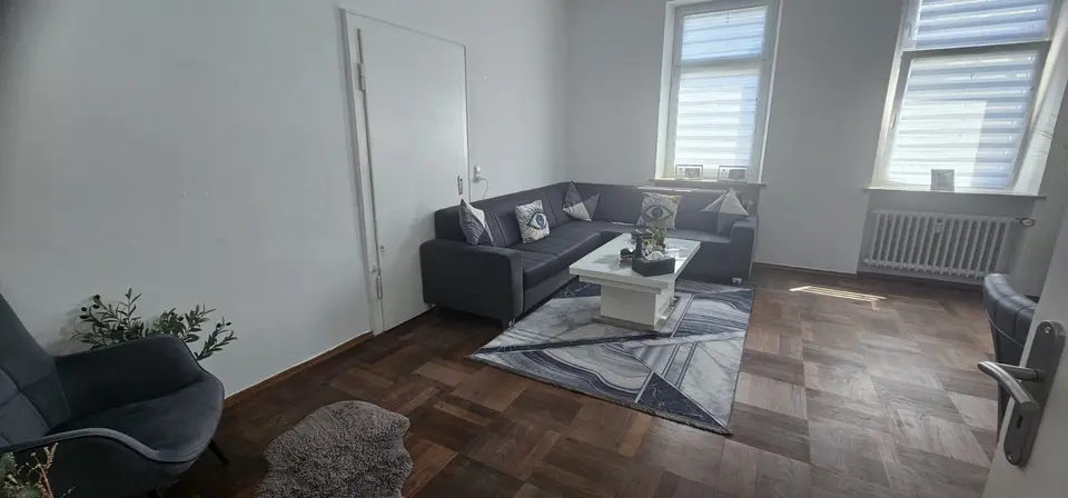 5 Zimmer Wohnung mit 130 m² in Hof – Bild 2