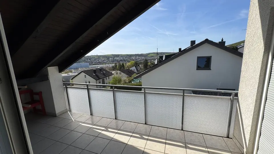 3 Zimmer Wohnung mit 70 m² in Würzburg – Bild 4