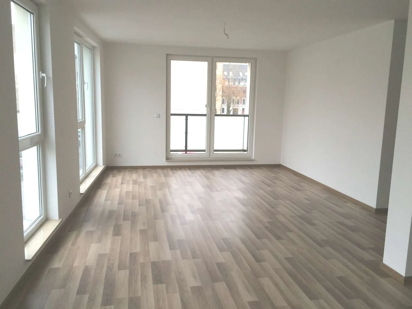 5 Zimmer Wohnung mit 151 m² in Leipzig – Bild 2
