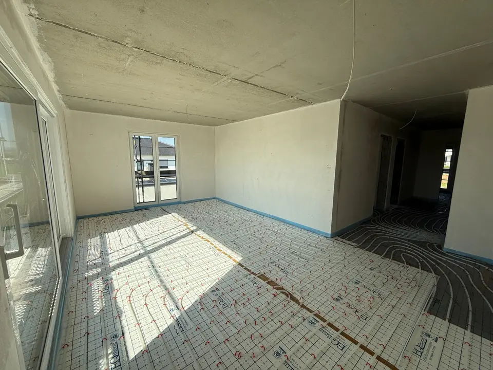 4 Zimmer Wohnung mit 122 m² in Trier – Bild 2