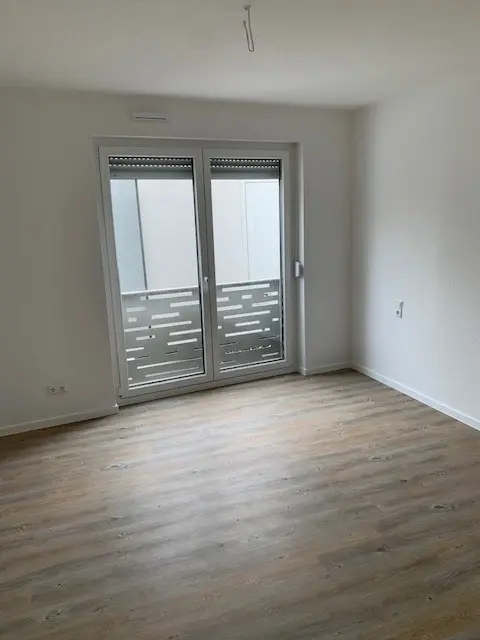 2 Zimmer Wohnung mit 75 m² in Düsseldorf – Bild 2