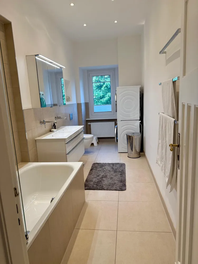 4 Zimmer Wohnung mit 145 m² in Berlin – Bild 7