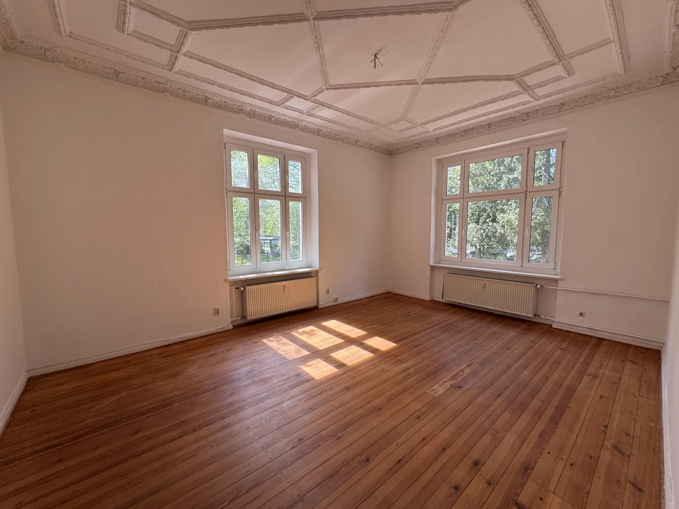 6 Zimmer Wohnung mit 203 m² in Berlin – Bild 2